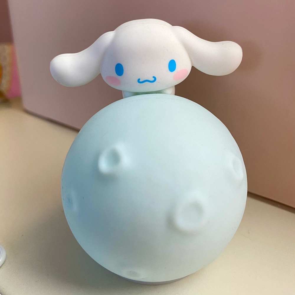Cinnamoroll - Sanrio Moon Night Light